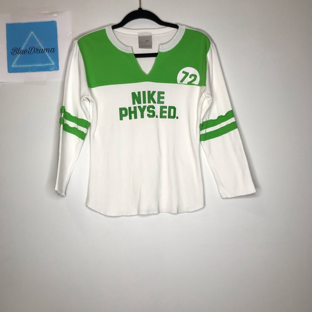 Nike white and lime green long sleeved shirt